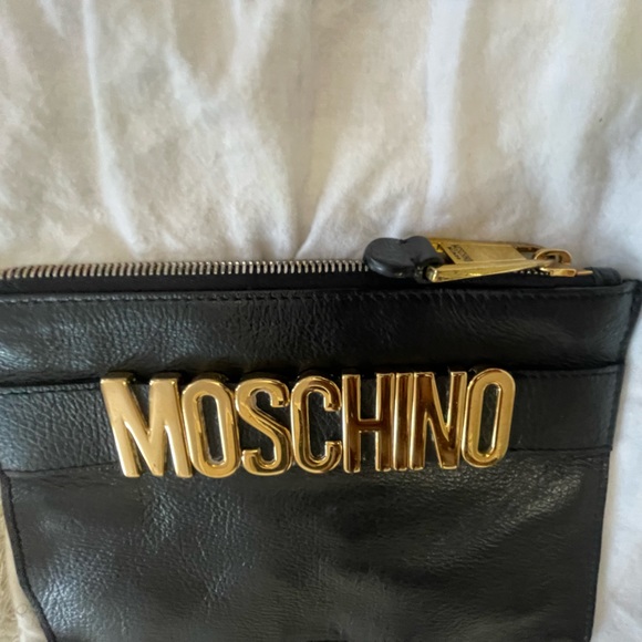 Moschino Handbags - Zipper closure
Like New